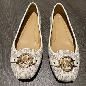 Michael Kors flats